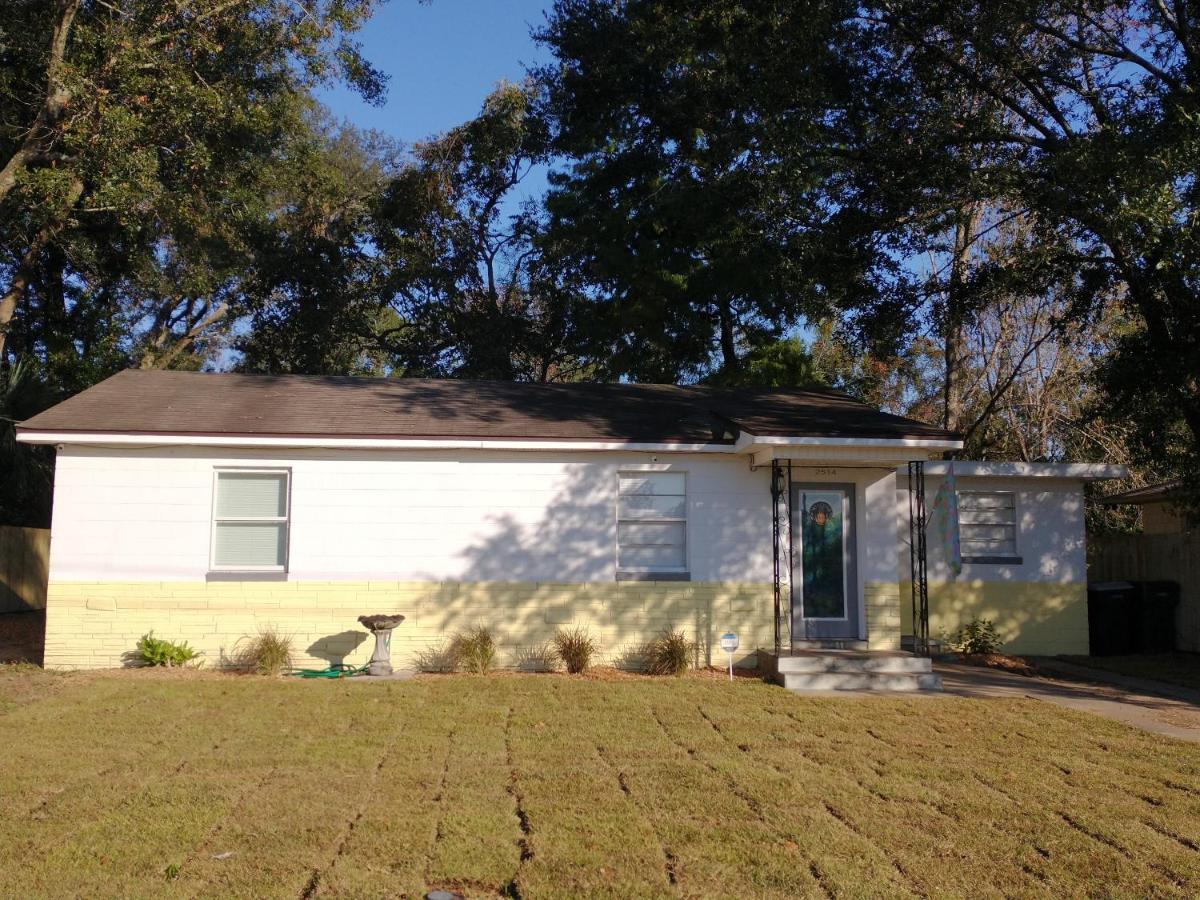 Welcome To Pineapple House! Pensacola Exterior photo